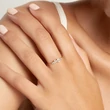 Kép 2/2 - Le Carré 18 karátos sárga arany gyűrű 0,15 ct gyémánttal - GA056OA.13