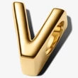 Kép 2/3 - Pandora arany "V" betű charm - 763968C00
