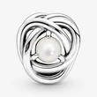 Kép 2/5 - Pandora gyöngyházfényű örökkévalóság kör június charm - 790064C03
