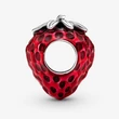 Kép 3/5 - Pandora piros eper charm - 791681C01