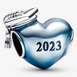 Kép 1/5 - Pandora kék 2023 ballagási szív charm - 792590C01