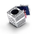 Kép 2/6 - Pandora Szikrázó ajándékdoboz charm - 793603C01